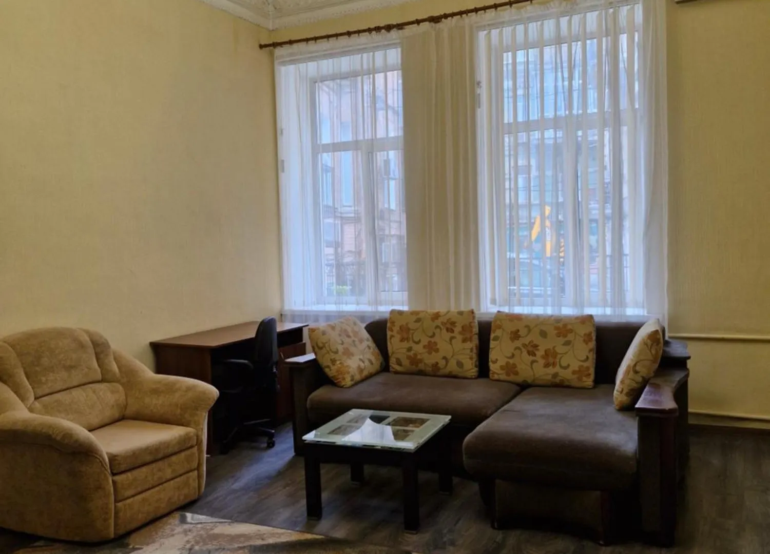2Х Кім Квартира В Центрі Міста Kijev Apartman